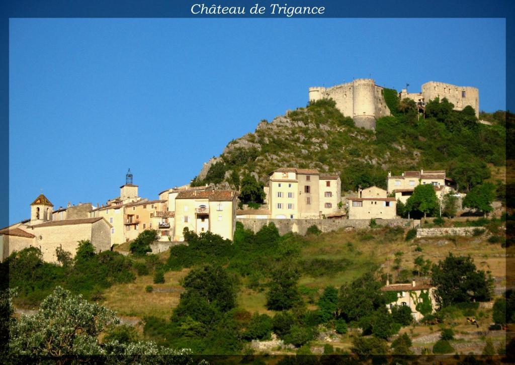Chateau De Trigance Exteriör bild